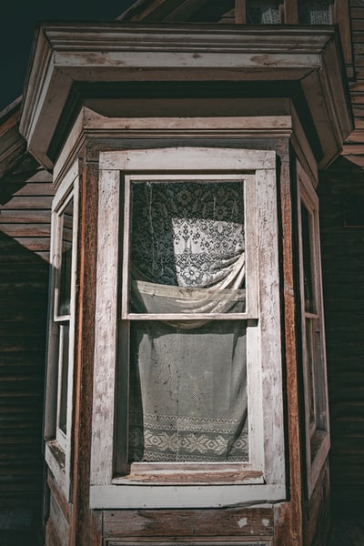 房子窗户
